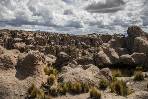 والپیپر کوهستان با کیفیت 4K · mountains · 3840×2560