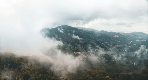 Dağlar 4K Duvar Kağıdı · mountains · 3840×2074