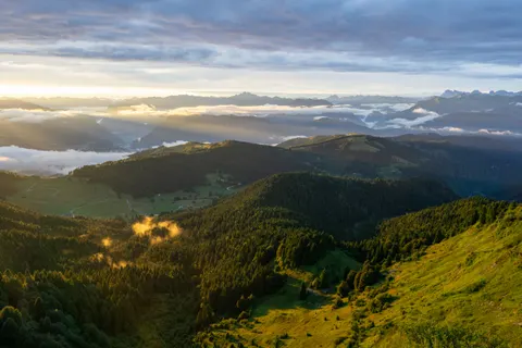 Bergen 4K-achtergrond · mountains · 3840×2560