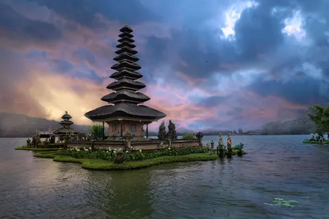 Fondo de pantalla Templo antiguo 4K · architecture · 3840×2563