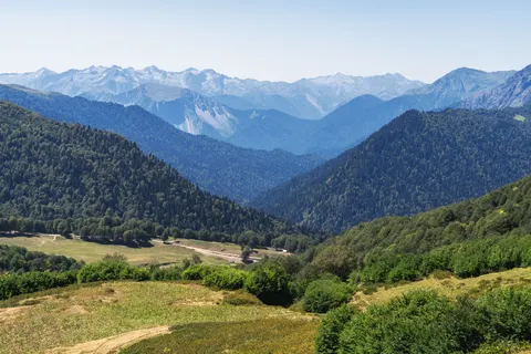 Mountain Panorama 4K Wallpaper · mountains · 3840×2560