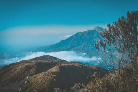 Snowy Volcano 4K Wallpaper · mountains · 3840×2553