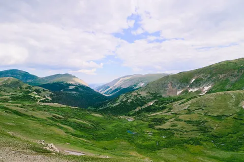 Hình nền Núi non 4K · mountains · 3840×2560