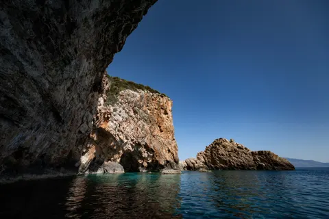 Zeegrot 4K-achtergrond · ocean · 3840×2560