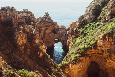 Sea Cave 4K Wallpaper · ocean · 3840×2563