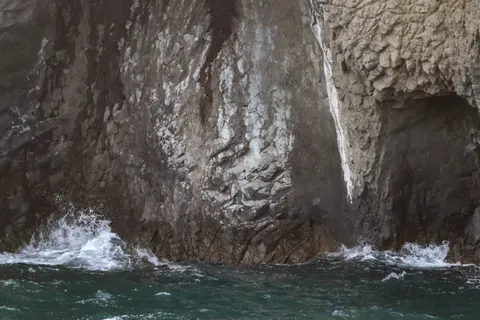 Sfondo Grotta marina 4K · ocean · 3840×2560