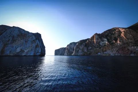 海の洞窟 4K壁紙 · ocean · 3840×2560