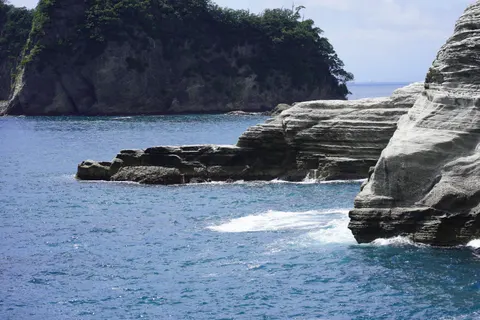 Türkisfarbene Küste 4K Hintergrundbild · ocean · 3840×2560