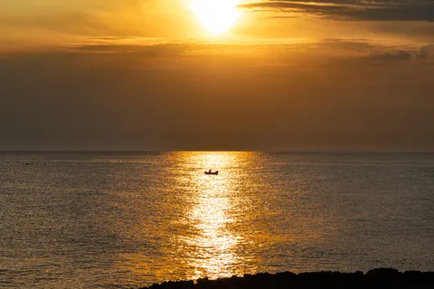 Calm Sea 4K Wallpaper · ocean · 3840×2560
