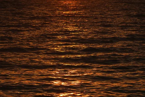 Calm Sea 4K Wallpaper · ocean · 3840×2560