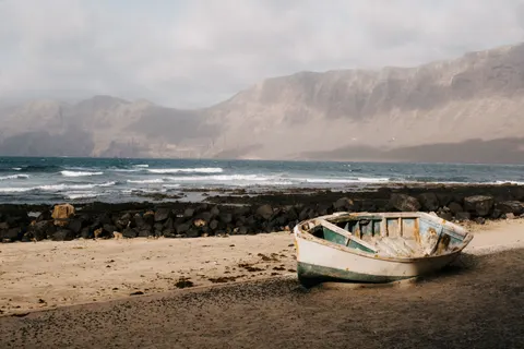 Hình nền Con thuyền trên biển 4K · ocean · 3840×2560