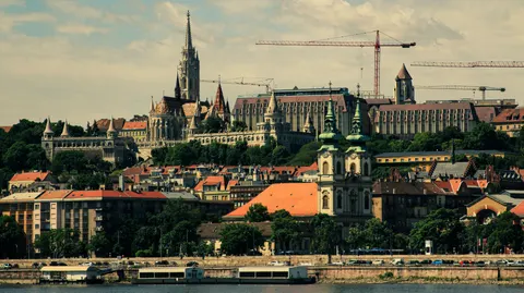 Sfondo Città 4K · city · 3840×2157