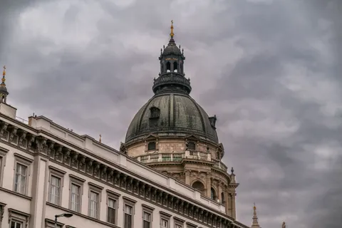 والپیپر شهر با کیفیت 4K · city · 3840×2561
