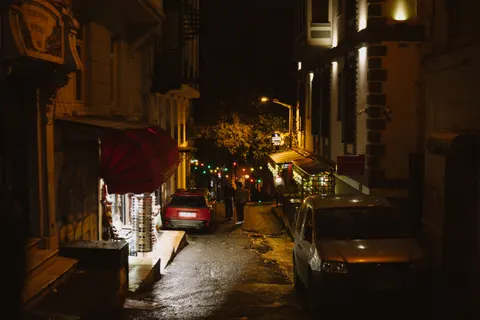 Fond d'écran Rue de la vieille ville 4K · architecture · 3840×2560