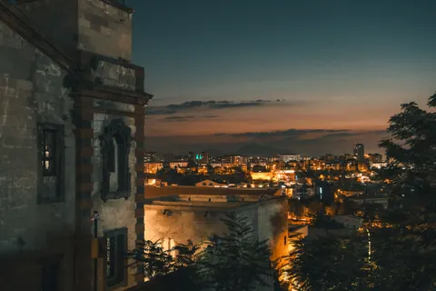 Sfondo Città 4K · city · 3840×2560