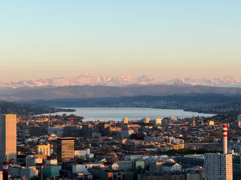 Rooftop View 4K Wallpaper · city · 3840×2880