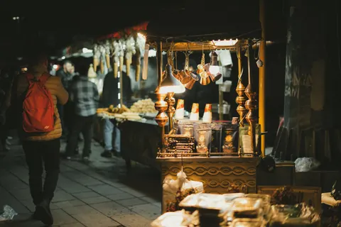والپیپر شهر با کیفیت 4K · city · 3840×2561