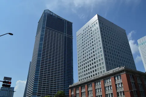 都市 4K壁紙 · city · 3840×2553