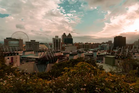Tokyo by Day 4K Wallpaper · city · 3840×2561