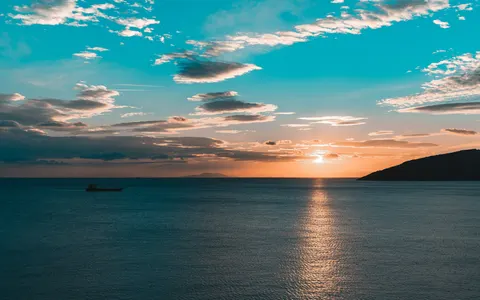 Fond d'écran Mer calme 4K · ocean · 3840×2400