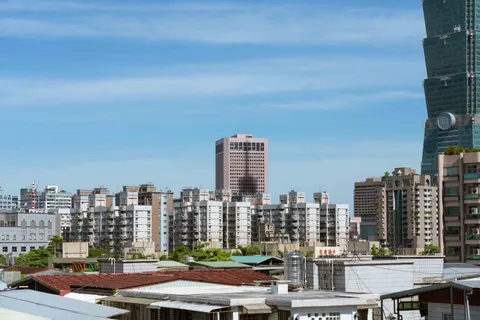 शहर 4K वॉलपेपर · city · 3840×2561