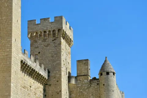 Medieval Castle 4K Wallpaper · architecture · 3840×2563