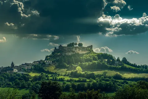 Medieval Castle 4K Wallpaper · architecture · 3840×2563