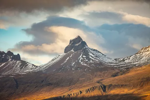 Fond d'écran Montagnes 4K · mountains · 3840×2558