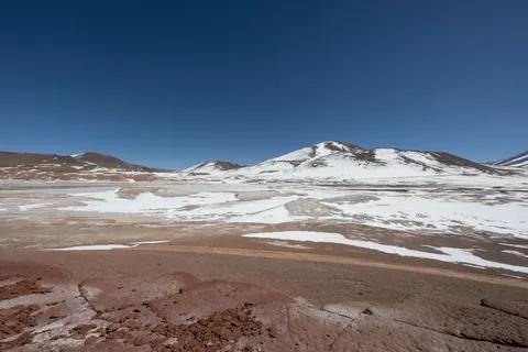 Wallpaper Pegunungan 4K · mountains · 3840×2560