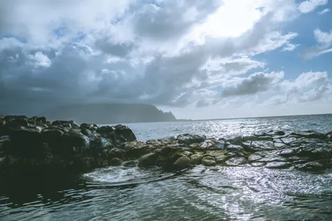 समुद्री गुफा 4K वॉलपेपर · ocean · 3840×2560