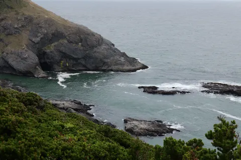 Deniz Mağarası 4K Duvar Kağıdı · ocean · 3840×2560