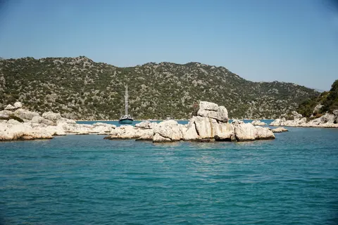 خلفية ساحل فيروزي بدقة 4K · ocean · 3840×2560