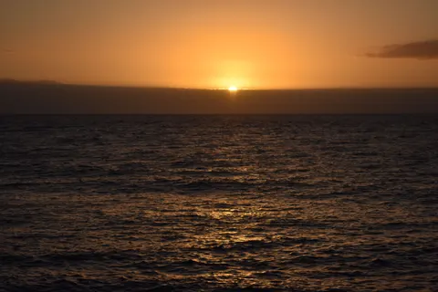 Fond d'écran Mer calme 4K · ocean · 3840×2560