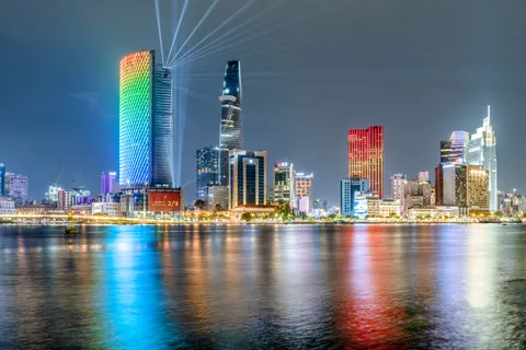 والپیپر شهر با کیفیت 4K · city · 3840×2563