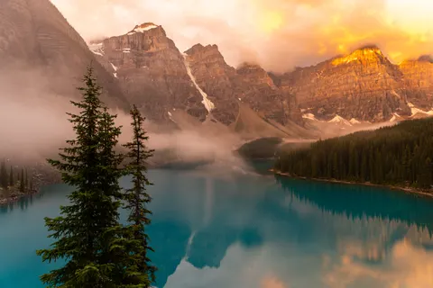 Misty Mountain Lake 4K Wallpaper · nature · 3840×2560