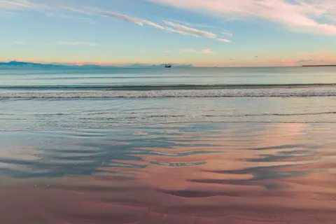 Sakin Deniz 4K Duvar Kağıdı · ocean · 3840×2560