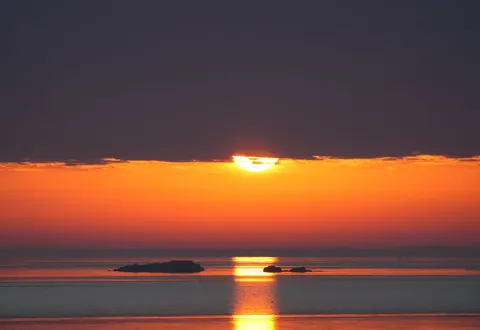 Sakin Deniz 4K Duvar Kağıdı · ocean · 3840×2636