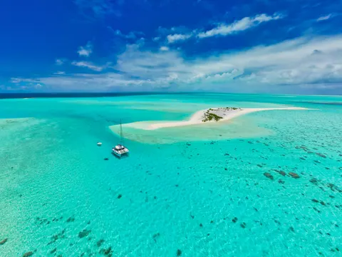 Wallpaper Laguna Pulau 4K · ocean · 3840×2880