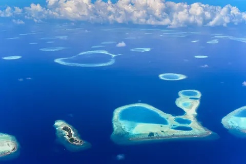 خلفية بحيرة الجزيرة بدقة 4K · ocean · 3840×2563