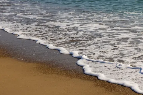 समुद्री झाग 4K वॉलपेपर · ocean · 3840×2561