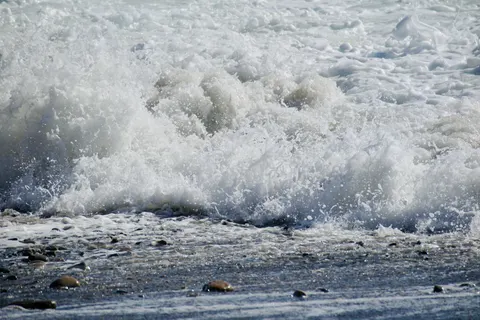 समुद्री झाग 4K वॉलपेपर · ocean · 3840×2560
