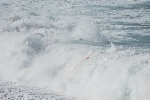 समुद्री झाग 4K वॉलपेपर · ocean · 3840×2560