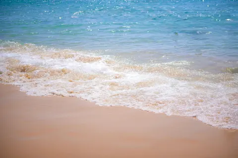समुद्री झाग 4K वॉलपेपर · ocean · 3840×2560