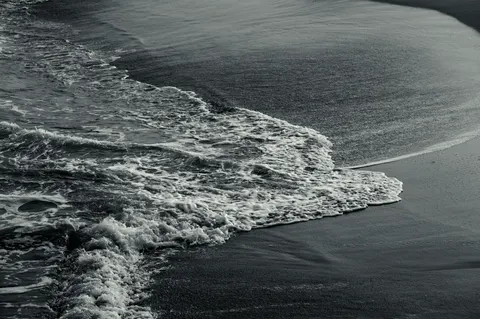 Fondo de pantalla Espuma de Mar 4K · ocean · 3840×2552