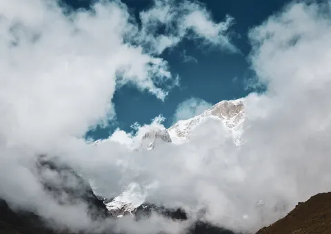 雪山の頂 4K壁紙 · mountains · 3840×2718