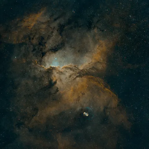 宇宙星雲 4K桌布 · space · 3840×3839