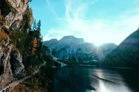 Misty Mountain Lake 4K Wallpaper · nature · 3840×2560